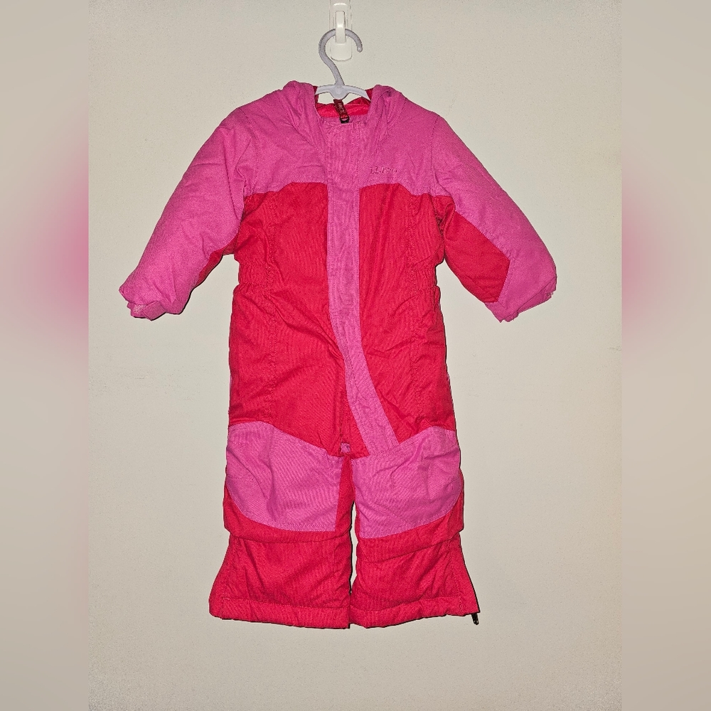Like New L.L.Bean toddler SnowSuit 12-18 mo ❄️